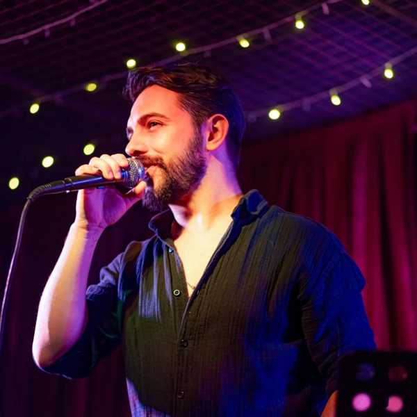 Okan Reis – Akustik Sahne